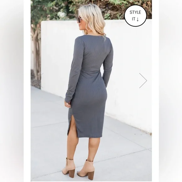 Pink Lily Ribbed Midi Grey Dress - Picture 6 of 12